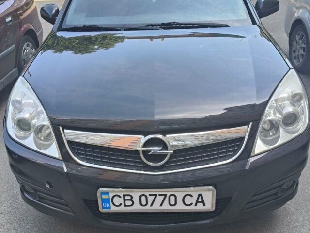 Черный Опель Вектра, объемом двигателя 2.2 л и пробегом 246 тыс. км за 5600 $, фото 1 на Automoto.ua