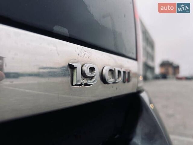 Черный Опель Вектра, объемом двигателя 1.91 л и пробегом 295 тыс. км за 4499 $, фото 9 на Automoto.ua