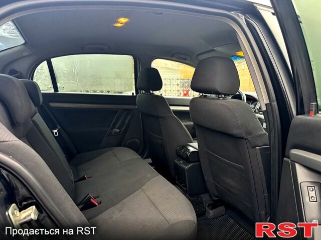 Черный Опель Вектра, объемом двигателя 2.2 л и пробегом 0 тыс. км за 4500 $, фото 10 на Automoto.ua