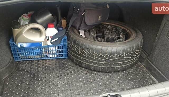 Черный Опель Вектра, объемом двигателя 2.2 л и пробегом 238 тыс. км за 5500 $, фото 18 на Automoto.ua