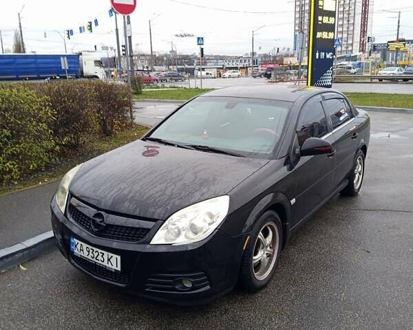 Черный Опель Вектра, объемом двигателя 2.2 л и пробегом 238 тыс. км за 5500 $, фото 4 на Automoto.ua