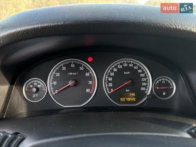 Черный Опель Вектра, объемом двигателя 2.2 л и пробегом 307 тыс. км за 5200 $, фото 9 на Automoto.ua