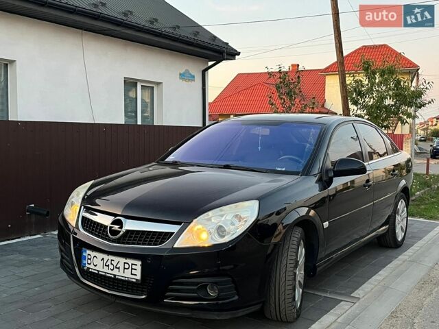 Черный Опель Вектра, объемом двигателя 2.2 л и пробегом 220 тыс. км за 4200 $, фото 2 на Automoto.ua
