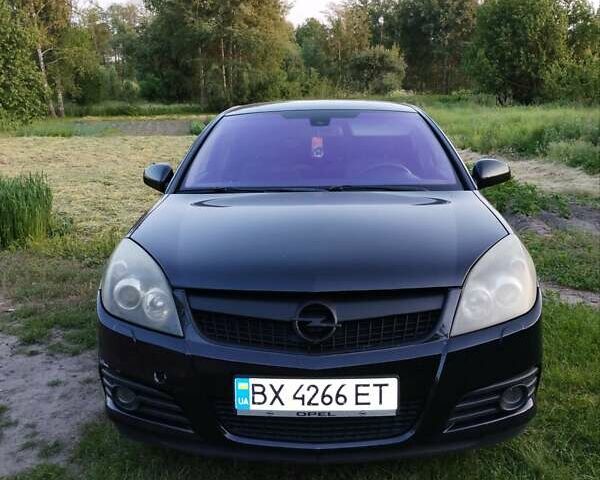 Черный Опель Вектра, объемом двигателя 2.2 л и пробегом 260 тыс. км за 4700 $, фото 6 на Automoto.ua