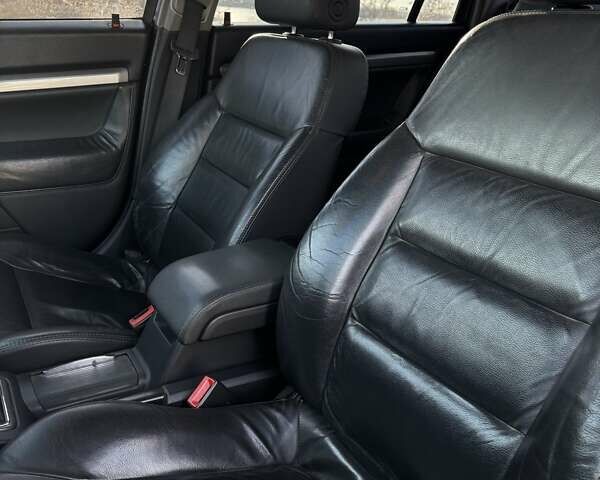 Черный Опель Вектра, объемом двигателя 2.2 л и пробегом 307 тыс. км за 5200 $, фото 7 на Automoto.ua