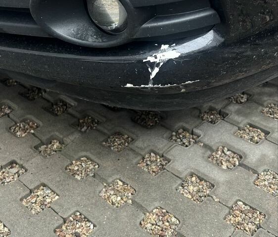 Черный Опель Вектра, объемом двигателя 2.2 л и пробегом 275 тыс. км за 5100 $, фото 5 на Automoto.ua