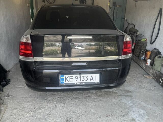 Чорний Опель Вектра, об'ємом двигуна 2.2 л та пробігом 157 тис. км за 2500 $, фото 6 на Automoto.ua