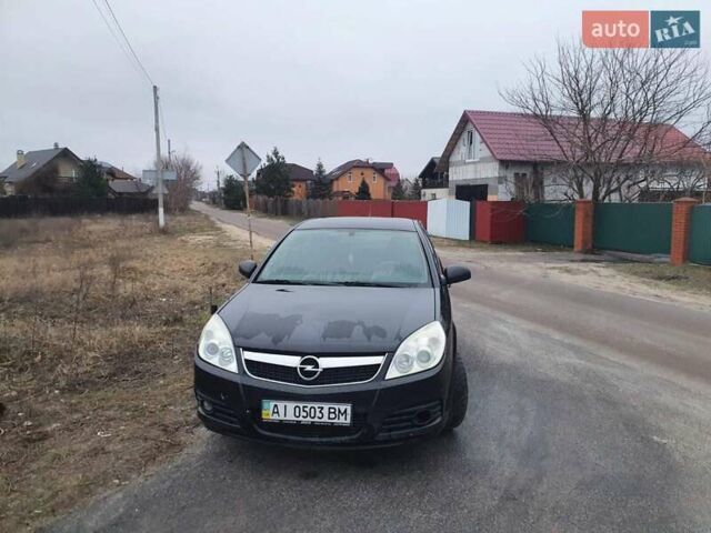 Черный Опель Вектра, объемом двигателя 1.6 л и пробегом 250 тыс. км за 4700 $, фото 2 на Automoto.ua