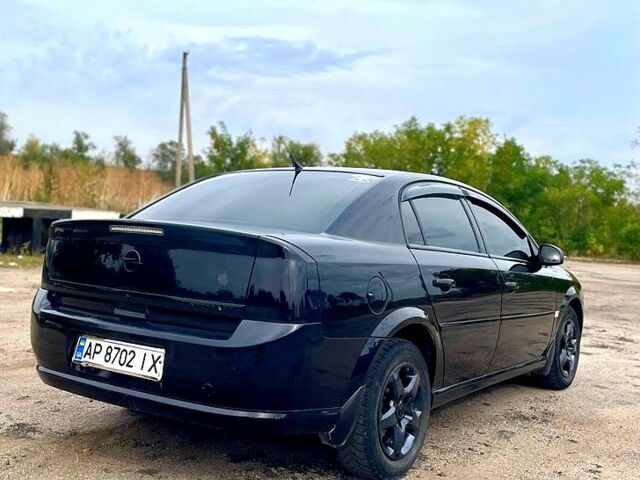 Черный Опель Вектра, объемом двигателя 2.2 л и пробегом 183 тыс. км за 5500 $, фото 2 на Automoto.ua