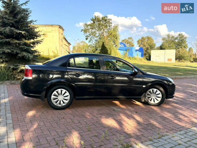 Чорний Опель Вектра, об'ємом двигуна 2.2 л та пробігом 148 тис. км за 5500 $, фото 7 на Automoto.ua