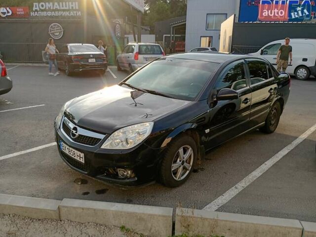 Черный Опель Вектра, объемом двигателя 2.2 л и пробегом 290 тыс. км за 3700 $, фото 5 на Automoto.ua