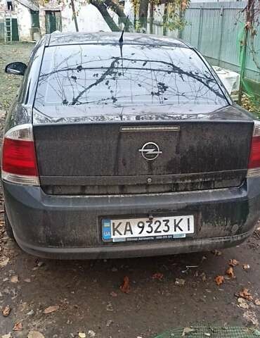Черный Опель Вектра, объемом двигателя 2.2 л и пробегом 238 тыс. км за 5500 $, фото 10 на Automoto.ua