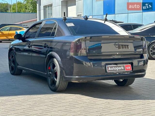 Черный Опель Вектра, объемом двигателя 1.9 л и пробегом 262 тыс. км за 5290 $, фото 5 на Automoto.ua
