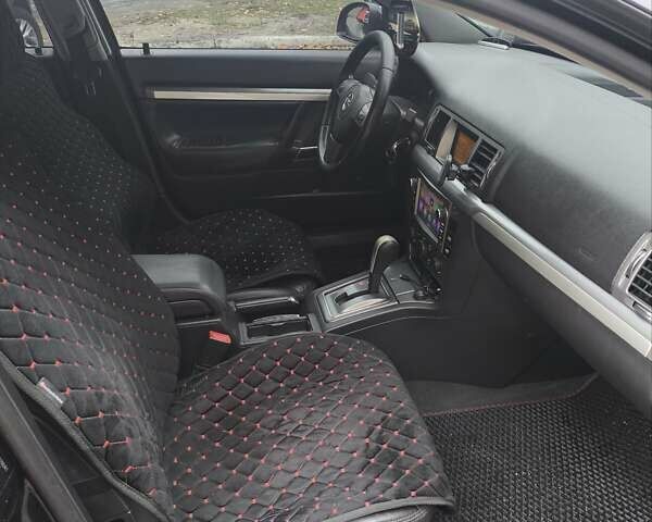 Черный Опель Вектра, объемом двигателя 2.2 л и пробегом 238 тыс. км за 6100 $, фото 31 на Automoto.ua