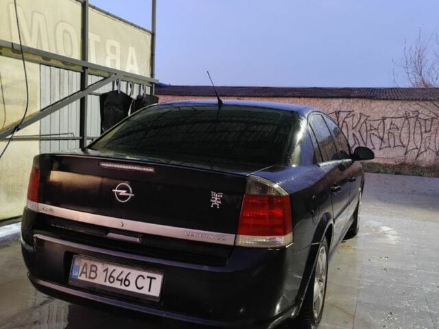 Черный Опель Вектра, объемом двигателя 2.2 л и пробегом 210 тыс. км за 4500 $, фото 1 на Automoto.ua