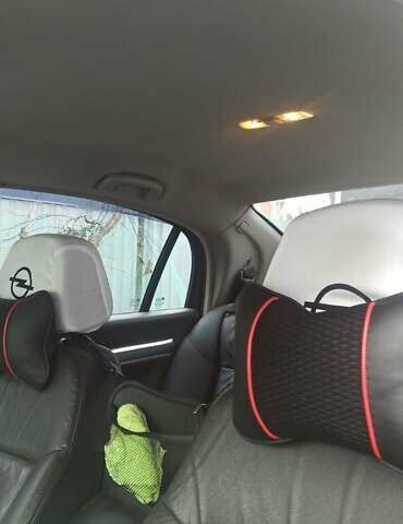 Черный Опель Вектра, объемом двигателя 2.2 л и пробегом 238 тыс. км за 5500 $, фото 25 на Automoto.ua