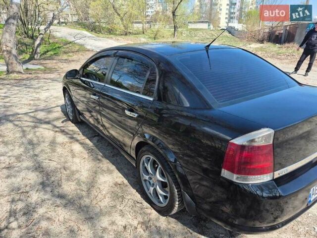 Чорний Опель Вектра, об'ємом двигуна 2.79 л та пробігом 190 тис. км за 7000 $, фото 3 на Automoto.ua