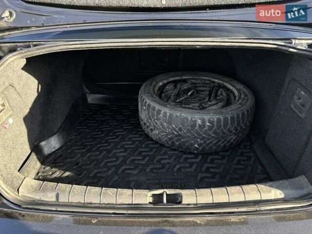 Черный Опель Вектра, объемом двигателя 2.2 л и пробегом 307 тыс. км за 5200 $, фото 10 на Automoto.ua