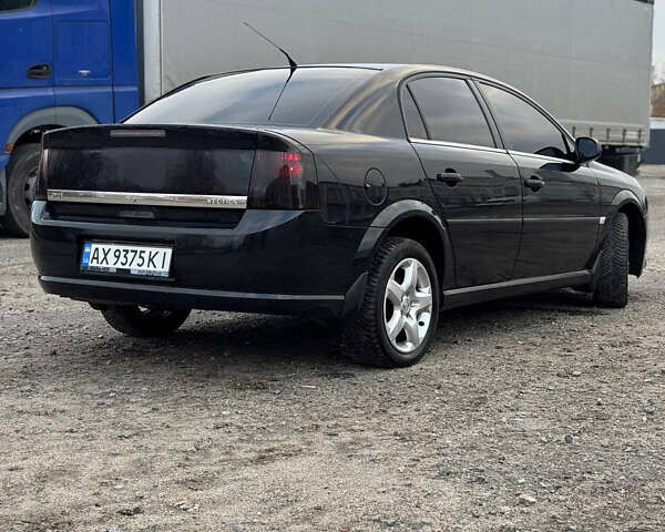Черный Опель Вектра, объемом двигателя 1.8 л и пробегом 265 тыс. км за 4900 $, фото 2 на Automoto.ua