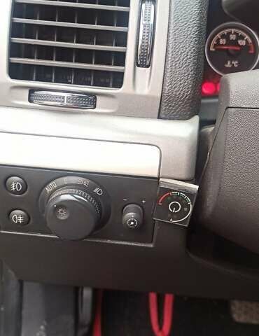 Черный Опель Вектра, объемом двигателя 2.2 л и пробегом 238 тыс. км за 5500 $, фото 21 на Automoto.ua