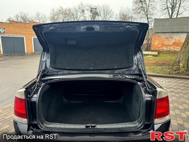 Черный Опель Вектра, объемом двигателя 2.2 л и пробегом 0 тыс. км за 4500 $, фото 11 на Automoto.ua