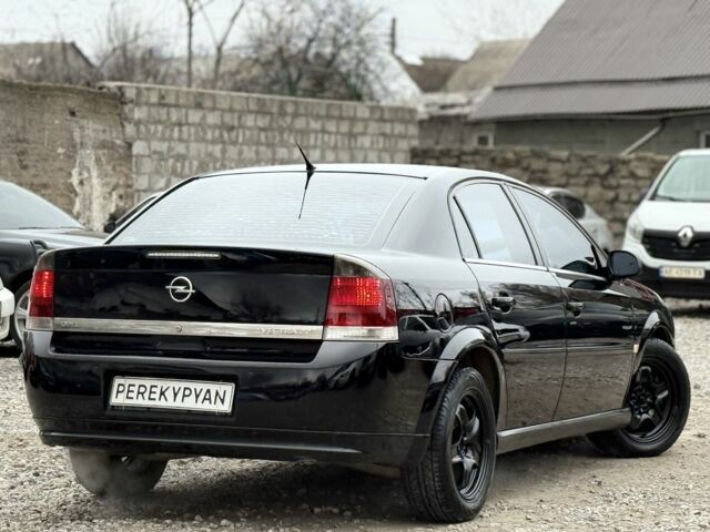 Чорний Опель Вектра, об'ємом двигуна 2.2 л та пробігом 268 тис. км за 4750 $, фото 3 на Automoto.ua