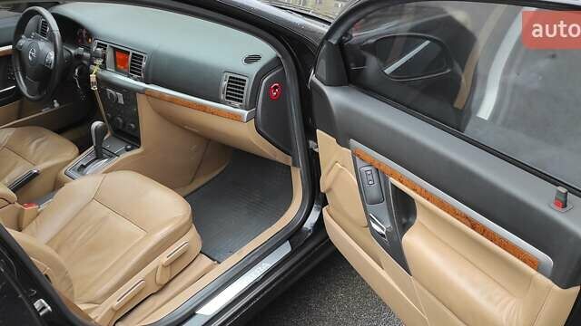 Черный Опель Вектра, объемом двигателя 2.2 л и пробегом 182 тыс. км за 5500 $, фото 10 на Automoto.ua