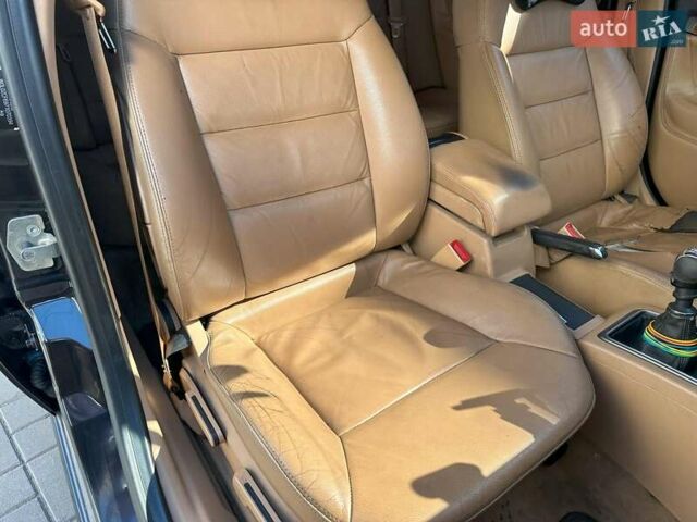 Черный Опель Вектра, объемом двигателя 1.9 л и пробегом 262 тыс. км за 5290 $, фото 14 на Automoto.ua