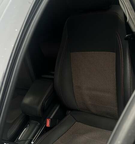 Чорний Опель Вектра, об'ємом двигуна 2.2 л та пробігом 275 тис. км за 5100 $, фото 3 на Automoto.ua