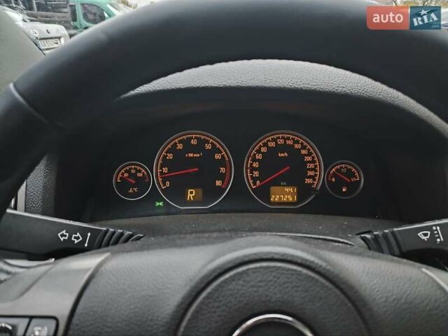 Черный Опель Вектра, объемом двигателя 2.2 л и пробегом 238 тыс. км за 6100 $, фото 16 на Automoto.ua