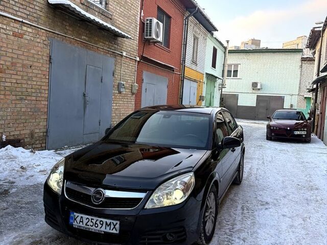 Черный Опель Вектра, объемом двигателя 2.8 л и пробегом 24700 тыс. км за 4500 $, фото 6 на Automoto.ua