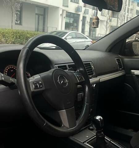 Чорний Опель Вектра, об'ємом двигуна 2.2 л та пробігом 275 тис. км за 5100 $, фото 4 на Automoto.ua