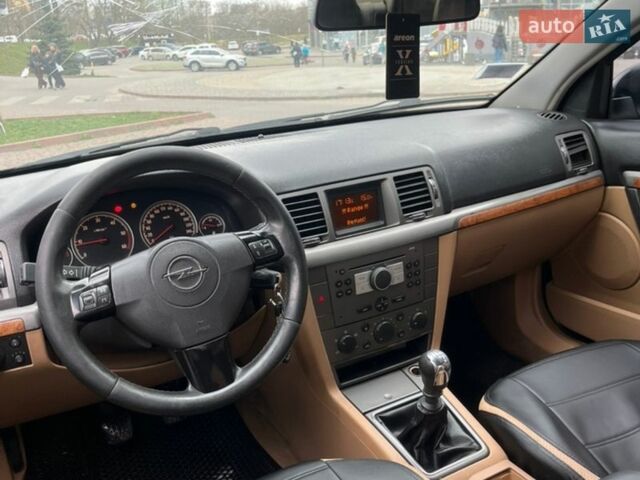 Чорний Опель Вектра, об'ємом двигуна 1.91 л та пробігом 232 тис. км за 3200 $, фото 12 на Automoto.ua