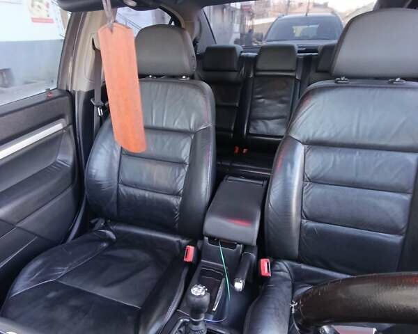 Черный Опель Вектра, объемом двигателя 2.2 л и пробегом 185 тыс. км за 5200 $, фото 12 на Automoto.ua