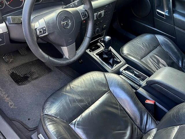 Чорний Опель Вектра, об'ємом двигуна 2.2 л та пробігом 221 тис. км за 5500 $, фото 3 на Automoto.ua