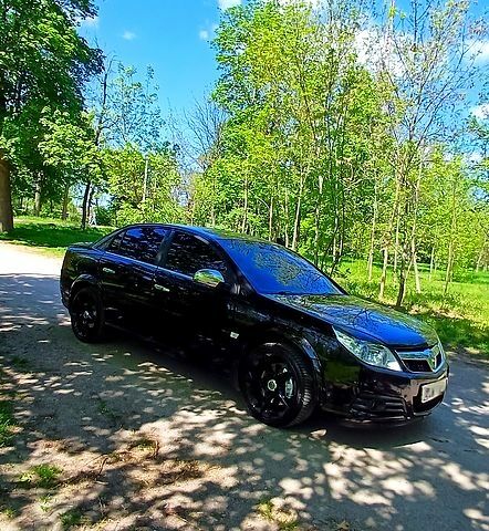Черный Опель Вектра, объемом двигателя 2.8 л и пробегом 0 тыс. км за 6300 $, фото 3 на Automoto.ua