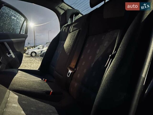 Опель Вектра 2007 в Тернополе на Automoto.ua Черный Опель Вектра, объемом двигателя 1.8 л и пробегом 349 тыс. км за 3499 $, фото 15 на Automoto.ua