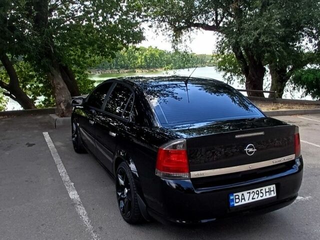 Черный Опель Вектра, объемом двигателя 2.8 л и пробегом 250 тыс. км за 5999 $, фото 6 на Automoto.ua