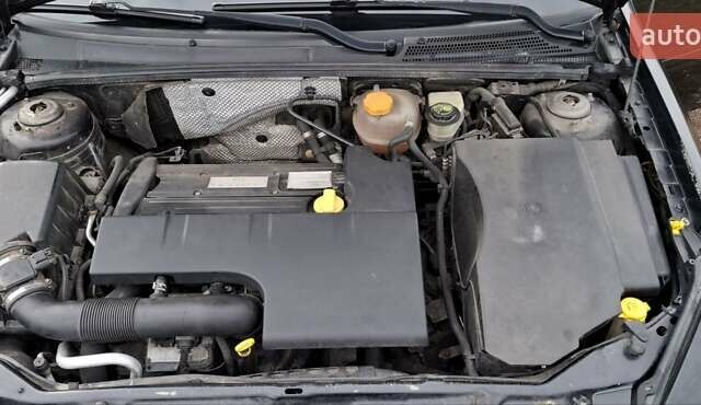 Черный Опель Вектра, объемом двигателя 2.2 л и пробегом 288 тыс. км за 5000 $, фото 14 на Automoto.ua