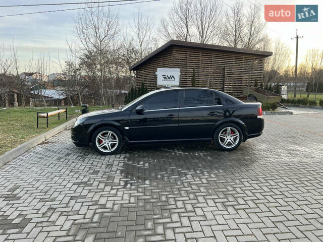 Черный Опель Вектра, объемом двигателя 2.2 л и пробегом 219 тыс. км за 6200 $, фото 1 на Automoto.ua