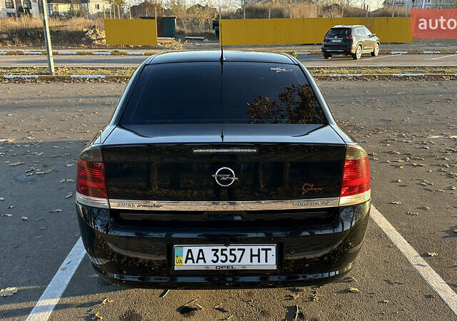Черный Опель Вектра, объемом двигателя 2.2 л и пробегом 226 тыс. км за 6900 $, фото 4 на Automoto.ua