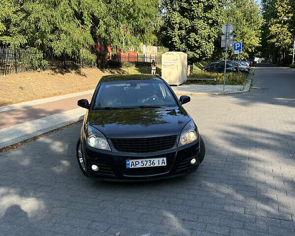 Черный Опель Вектра, объемом двигателя 2.2 л и пробегом 235 тыс. км за 6200 $, фото 2 на Automoto.ua