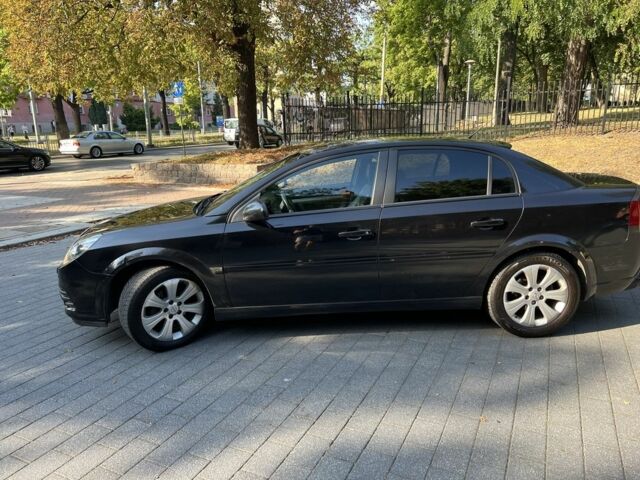 Черный Опель Вектра, объемом двигателя 2.2 л и пробегом 232 тыс. км за 6200 $, фото 4 на Automoto.ua