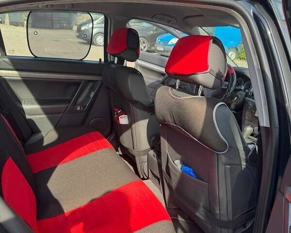 Черный Опель Вектра, объемом двигателя 2.2 л и пробегом 175 тыс. км за 5300 $, фото 12 на Automoto.ua