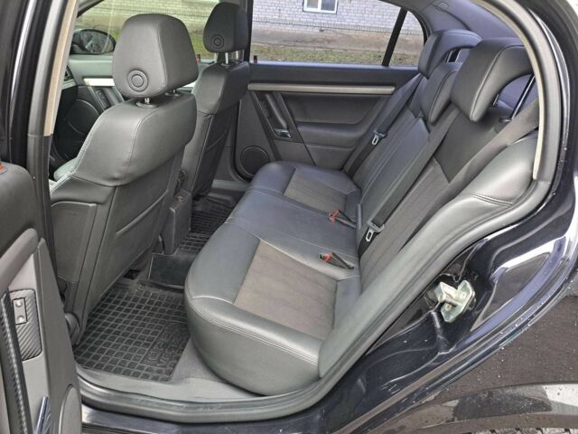 Черный Опель Вектра, объемом двигателя 2.2 л и пробегом 185 тыс. км за 5500 $, фото 20 на Automoto.ua