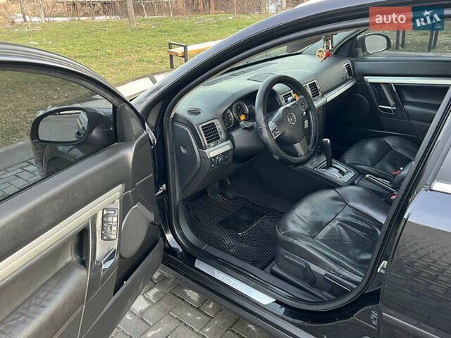Чорний Опель Вектра, об'ємом двигуна 2.2 л та пробігом 219 тис. км за 6200 $, фото 21 на Automoto.ua