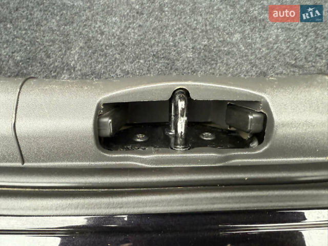 Чорний Опель Вектра, об'ємом двигуна 2.2 л та пробігом 33 тис. км за 9500 $, фото 46 на Automoto.ua