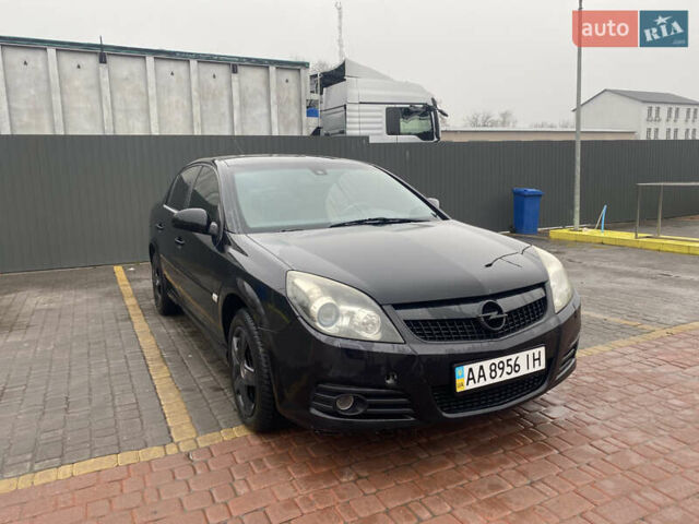 Чорний Опель Вектра, об'ємом двигуна 2.2 л та пробігом 268 тис. км за 5500 $, фото 1 на Automoto.ua