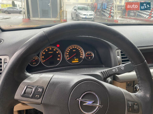 Чорний Опель Вектра, об'ємом двигуна 2.2 л та пробігом 268 тис. км за 5500 $, фото 6 на Automoto.ua