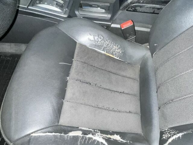 Чорний Опель Вектра, об'ємом двигуна 2.2 л та пробігом 357 тис. км за 3700 $, фото 12 на Automoto.ua